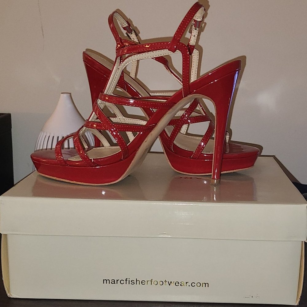 Marc Fisher Jaslyn Heels